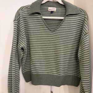 Universal Thread Olive Striped V-Neck Sweater